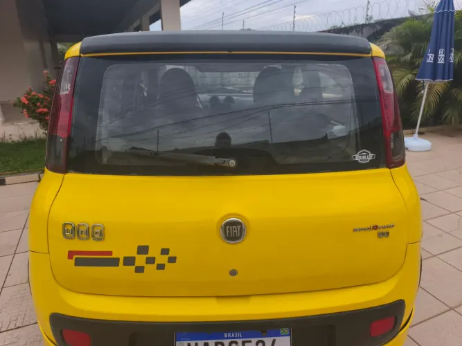 Fiat Uno Sporting 1.4 EVO Fire Flex 8V 4P 2012