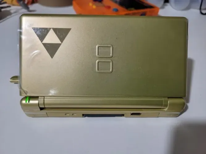 Nintendo DS Lite REPRO Zelda (Triforce) + Cartucho