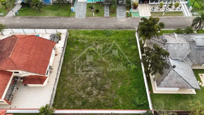 Terreno à venda em Peruíbe/SP