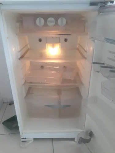 vendo geladeira fross free