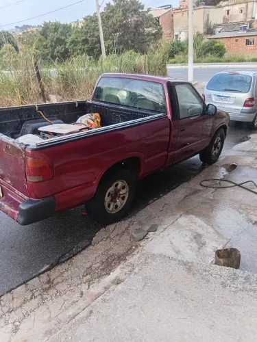 Chevrolet S10 Pick-up Std. 2.2 MPFI / EFI 1996