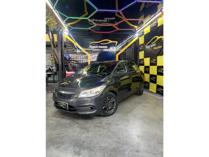 Chevrolet Onix JOY Hatch 1.0 8V Flex Mec. 4P 2018