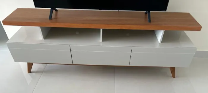 RACK PARA TV com 3 gavetas