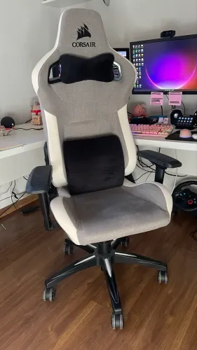 Cadeira Gamer Corsair T3 Rush, até 120kg