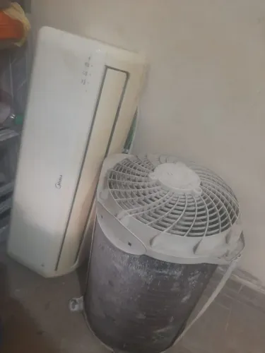 Ar Condicionado Midea Split 12.000 BTUs - Completo<br>