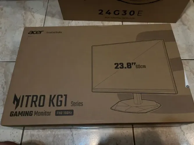 Monitor Acer Nitro 24 VA 180 Hz 0.5ms NOVO LACRADO