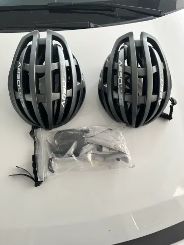 Capacete de ciclismo absolute