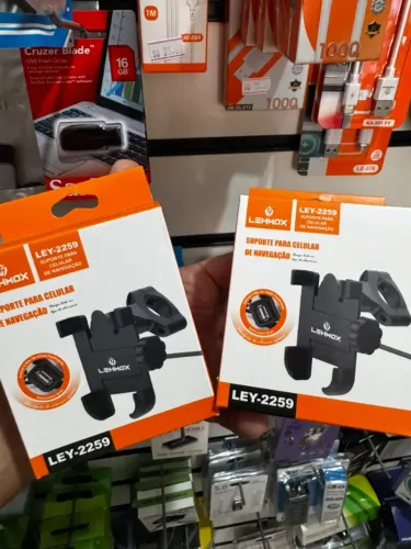 Suporte de celular de alumínio com USB para moto