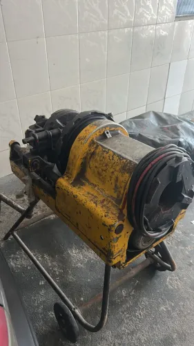torno rosqueadeira 3/4 a 4" marca caracol
