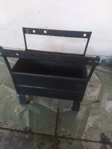 Churrasqueira de metal