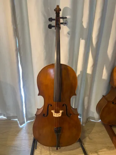 Violoncello 4/4 - Autor Wilton Oliveira