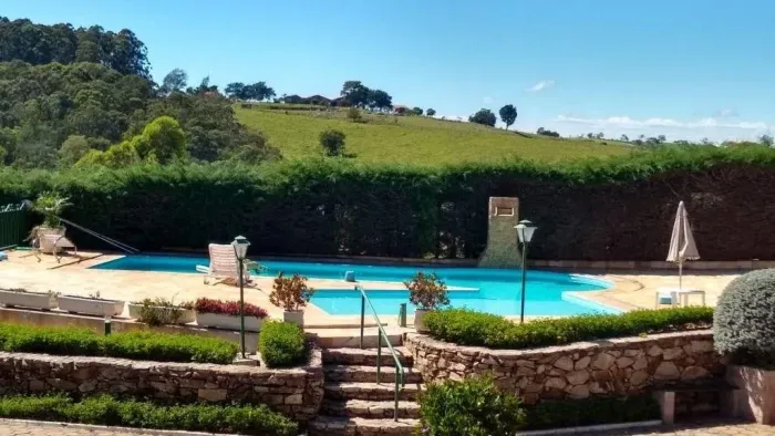 Casa à venda em Serra Negra, Belvedere do Lago, com 3 quartos, com 300 m²