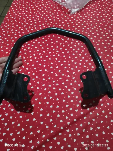 Alça bagageiro original da Yamaha factor 150. 100 entrego passo cartão 