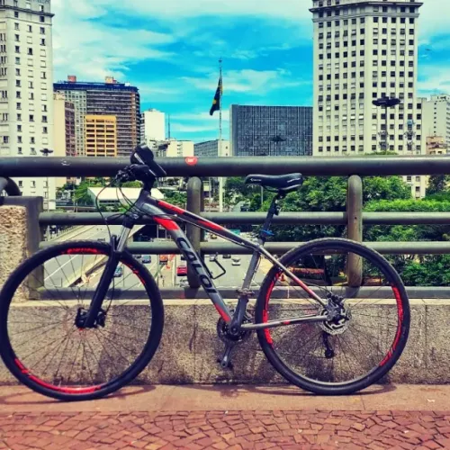 Caloi Moab Aro 29 | Shimano Alivio 27v | RockShox + Kit Completo + NF 