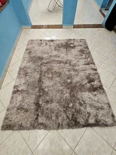 Tapete Peludo Grande Shaggy Bege 2,45m x 2m - Macio e Pesado