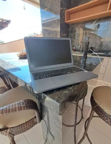 Notebook Samsung Core i3 - 7ª Geração (leia a descrição)