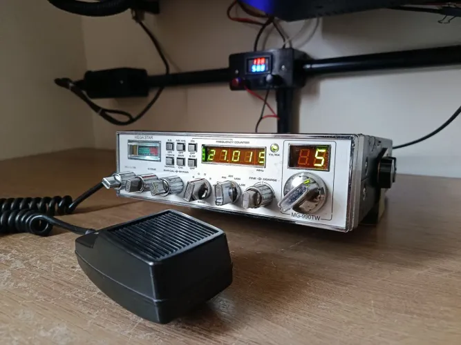 Rádio Px MG 990 tw trabalhando com eco , beep, retorno