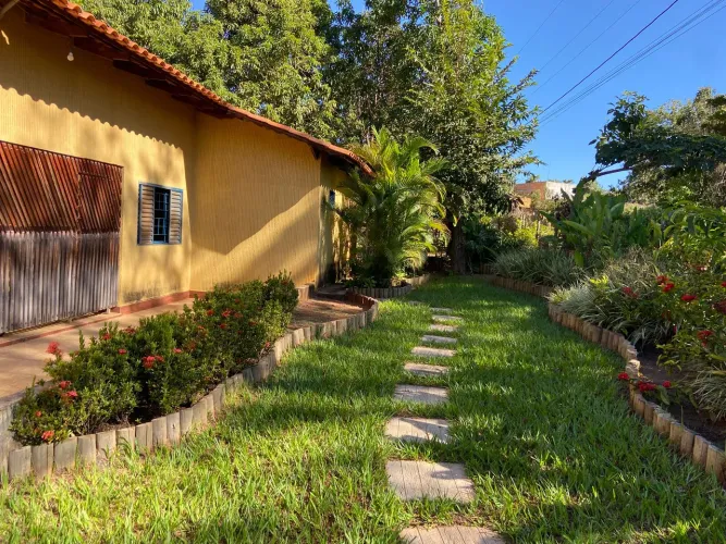 LINDA CHÁCARA NO CONDOMÍNIO CIDADE DAS ÁGUAS EM HIDRÔLANDIA-GO