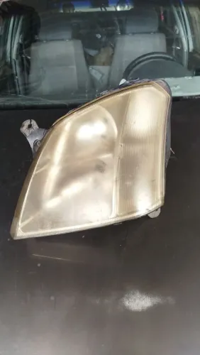 Farol esquerdo Meriva