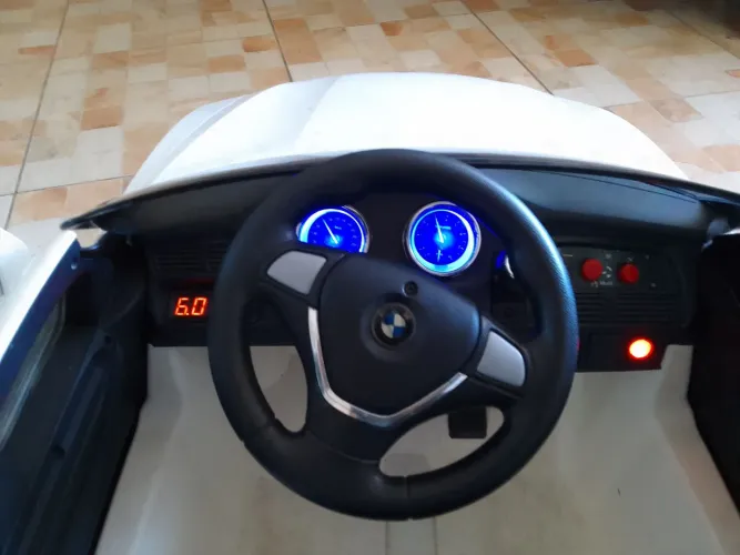 Carro bmw eletrico