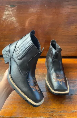 Botina Texana Masculino Lançamento ?