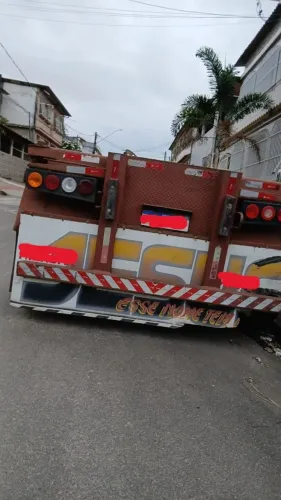 Carreta Porta Container/Contêiner Bug 20 Pés