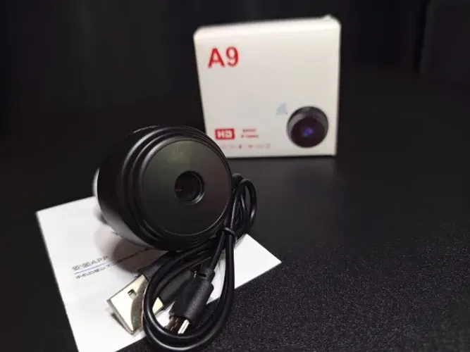 Câmera Oculta Wi-Fi Full HD Visão Noturna e Sensor de Presença