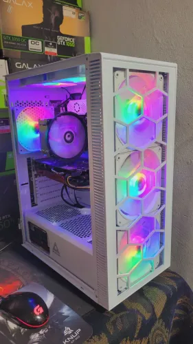 PC Gamer Xeon E5-2650 V4 + GTX 1050 Ti 4GB + 16GB DDR4 + SSD 480GB<br>