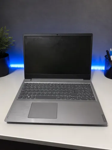Notebook Lenovo s145 i3 10h | 8gb ram | nvme 256gb nv4 | faço envio