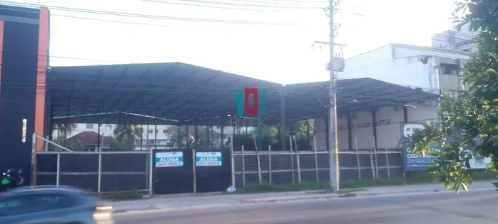 Recreio dos Bandeirantes | Galpão