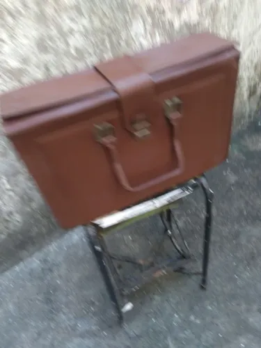 Mala antiga em couro