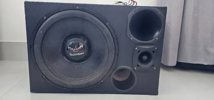 Caixa de som trio 15' Bomber