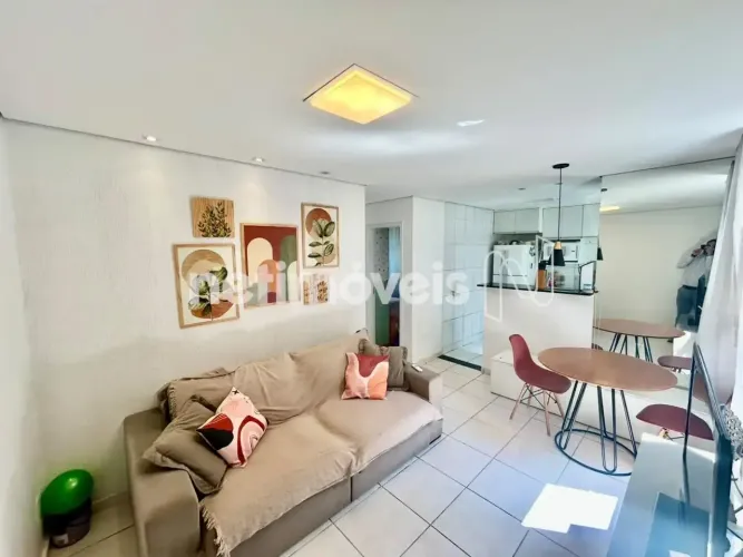 Apartamento de 02 quartos