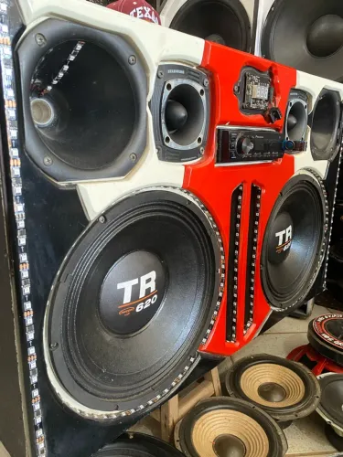 Som automotivo completo 