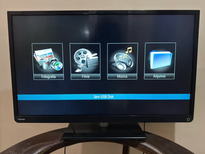 TV 32 polegadas HD DTV Toshiba 100% Funcionando