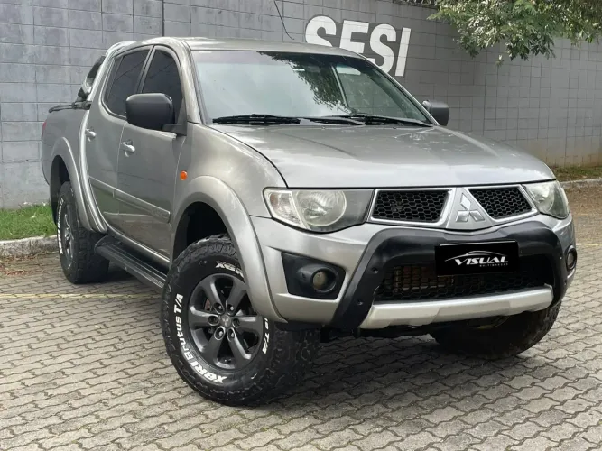 Mitsubishi L200 Triton HPE 3.2 CD TB Int.diesel AUT 2012