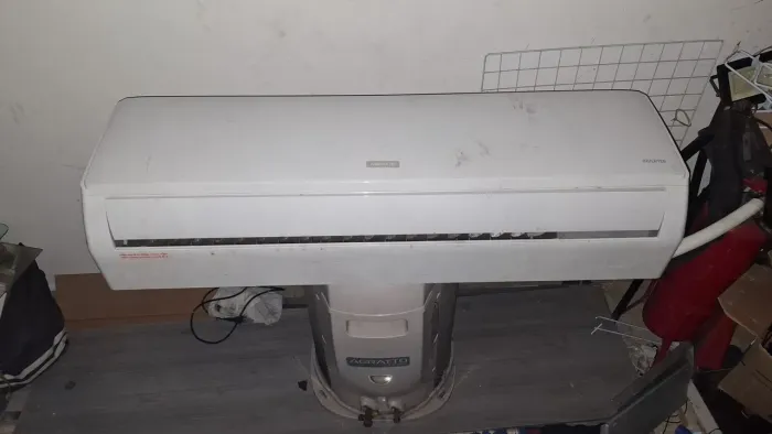 Tel */ 212516-100.Falar com kelson maer.