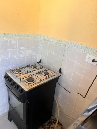 Fogão 4 bocas automático , funciona todas bocas e forno 