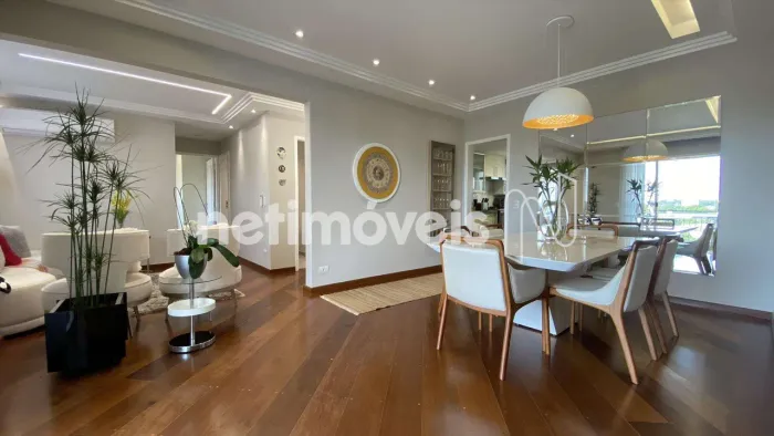 Apartamento 256m²; 02 suítes no Planalto Paulista.