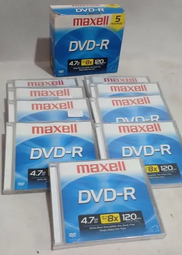Lote com 9 discos de DVD-R para gravação