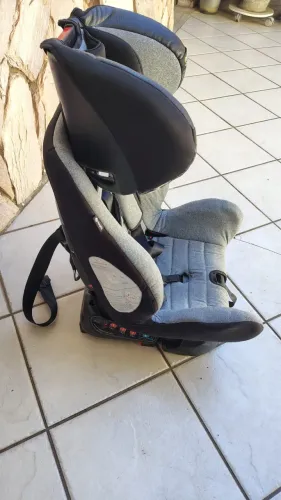 Cadeirinha reclinável Safety 1st Isofix