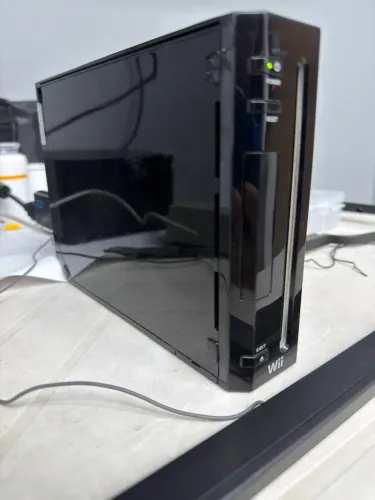 Nintendo Wii - Destravado completo