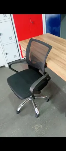 Cadeiras para escritório CENTERACO * 