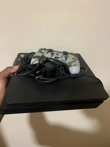 Vendo PlayStation 4