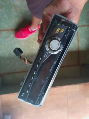 Vendo um toca cd.pioner não pega pendrive.quem  conhece saber.e top