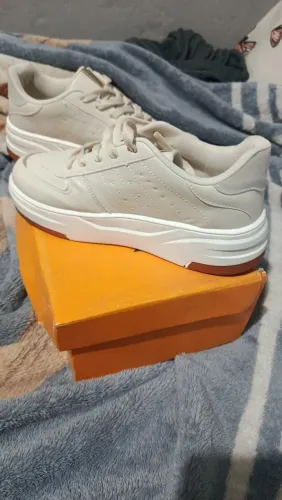 Tênis feminino