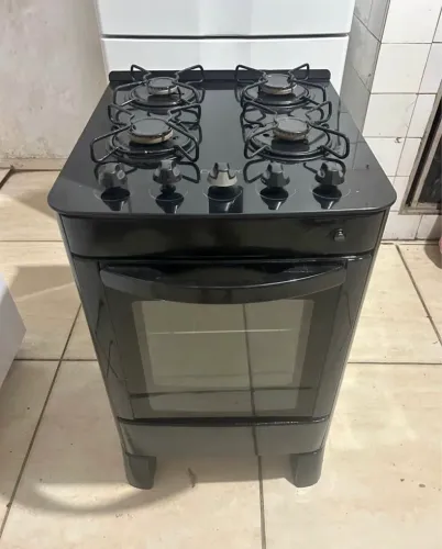 Fogão Mesa de Vidro 4 Bocas Esmaltec