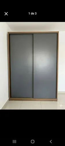 Guarda roupa Usado grande todo MDF