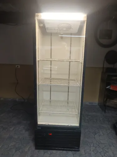 Geladeira expositora refrigerante cervejas