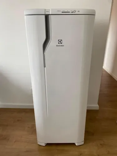 GELADEIRA ELECTROLUX